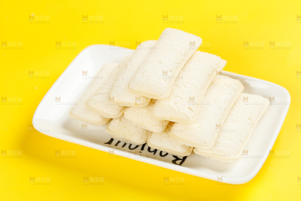 黄底上一盘乳酸菌小口袋面包