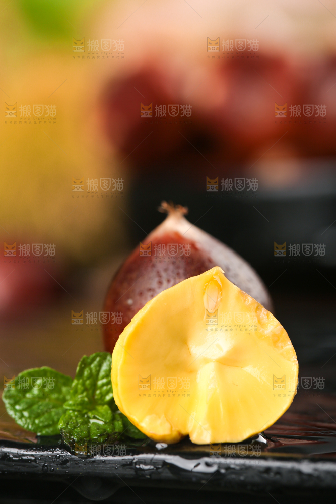 黑底上的锥栗