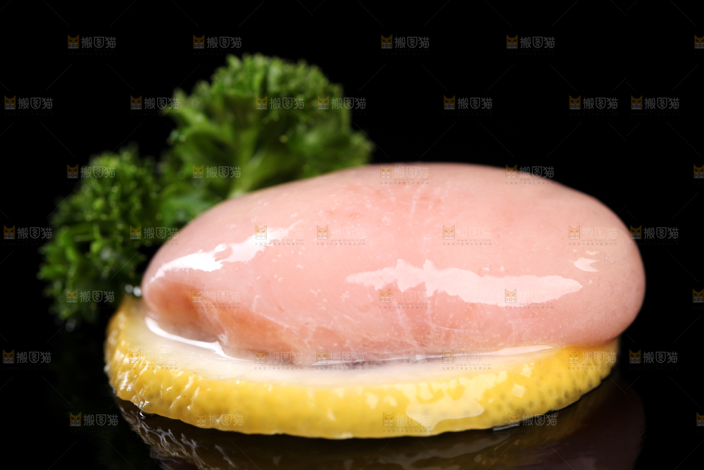 黑底上的鸡腰子