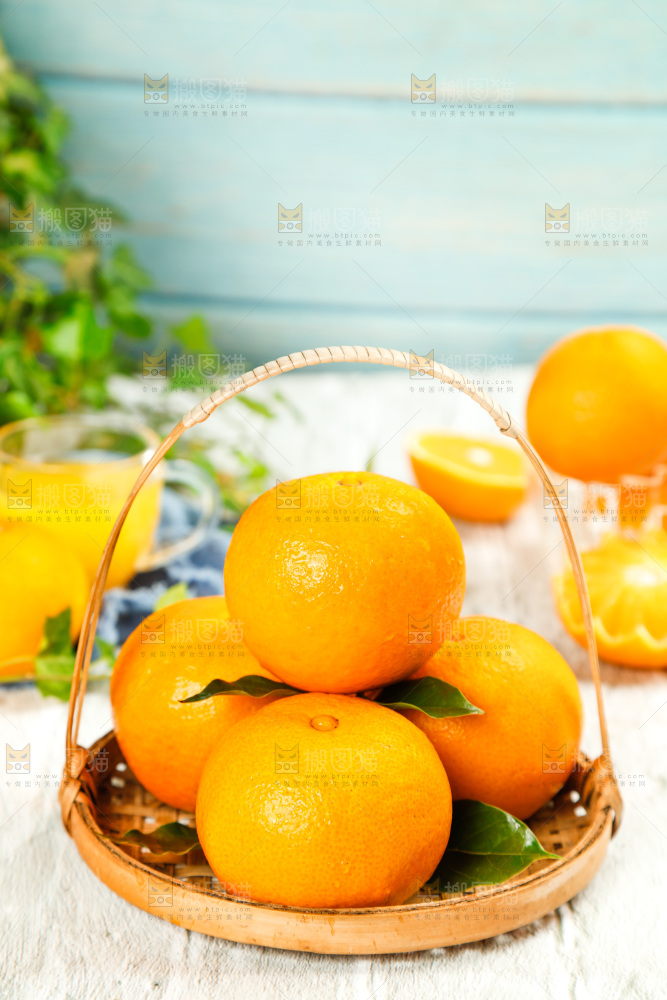 木底上一篮四川爱媛38号果冻橙