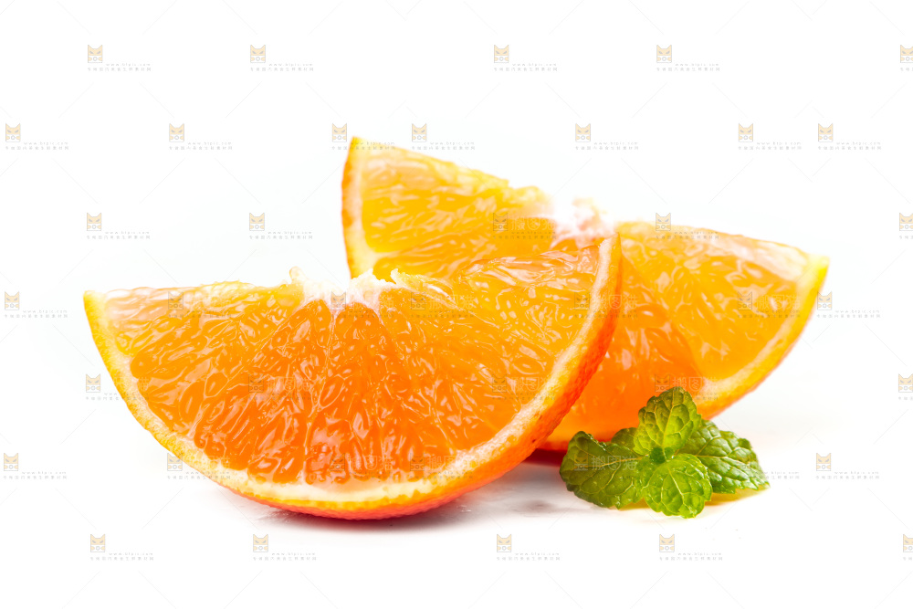 白底上切块的果冻橙