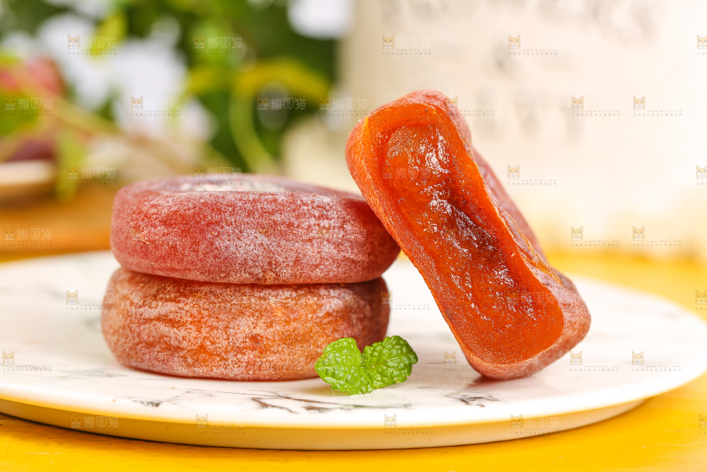 盘子里的恭城柿子饼
