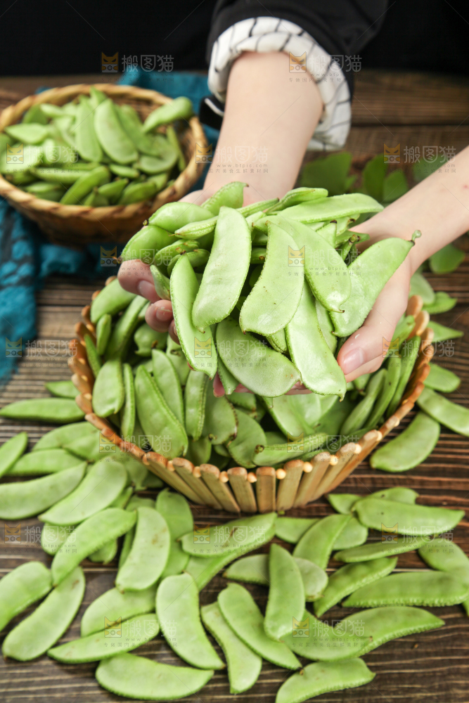 篮子里装着扁豆