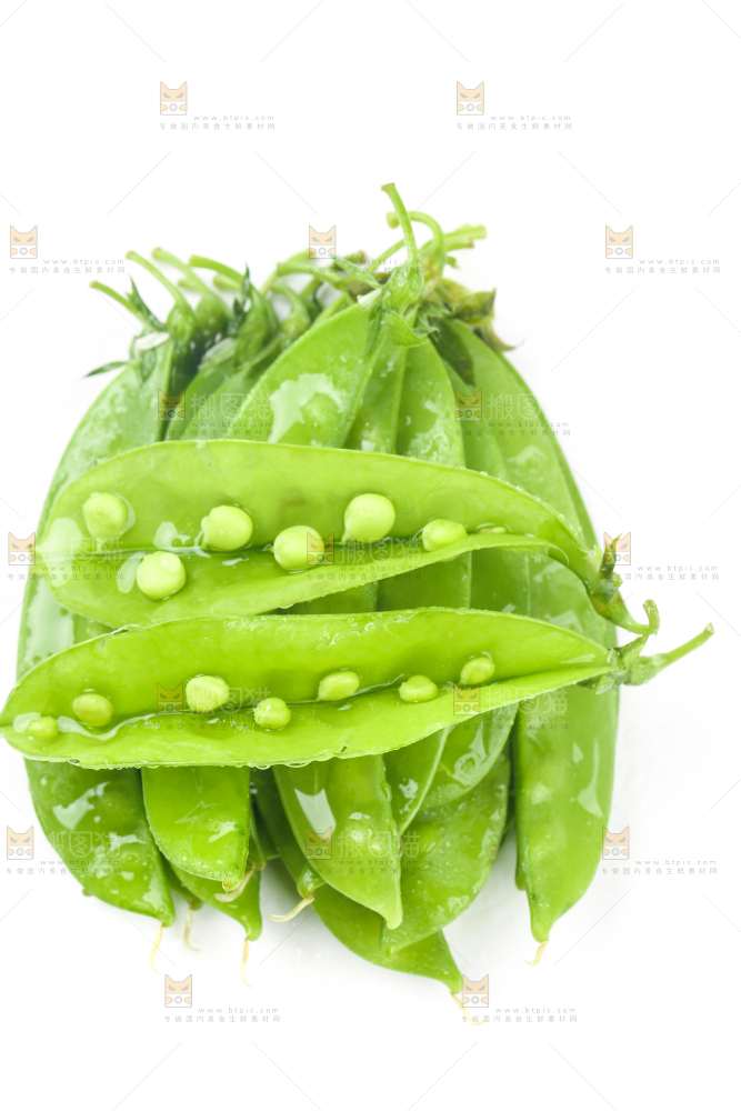 白底上摆放着豌豆荚