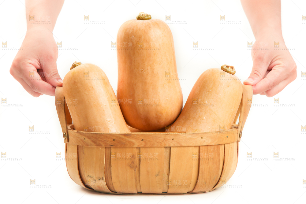手拿奶油南瓜