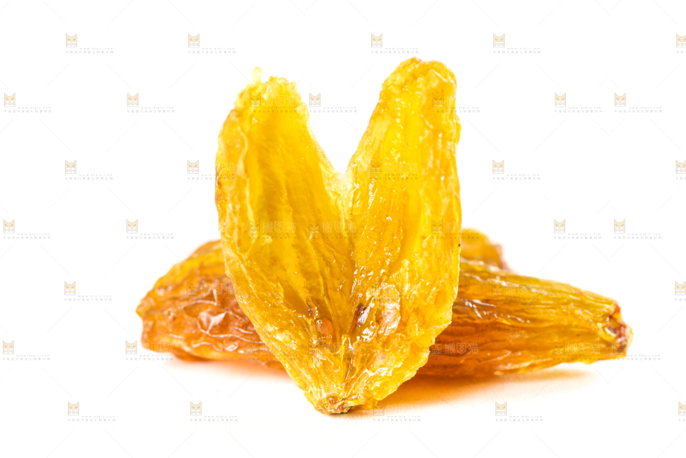 白底上的葡萄干