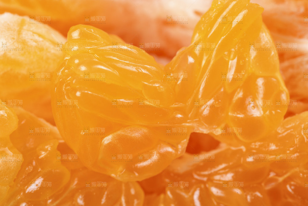 深底上放着四川春见