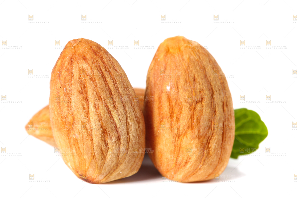 白底上的巴旦木