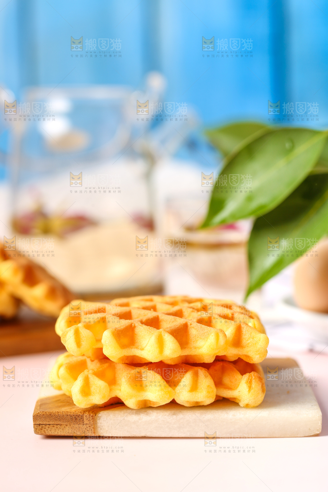 浅底上的华夫饼干