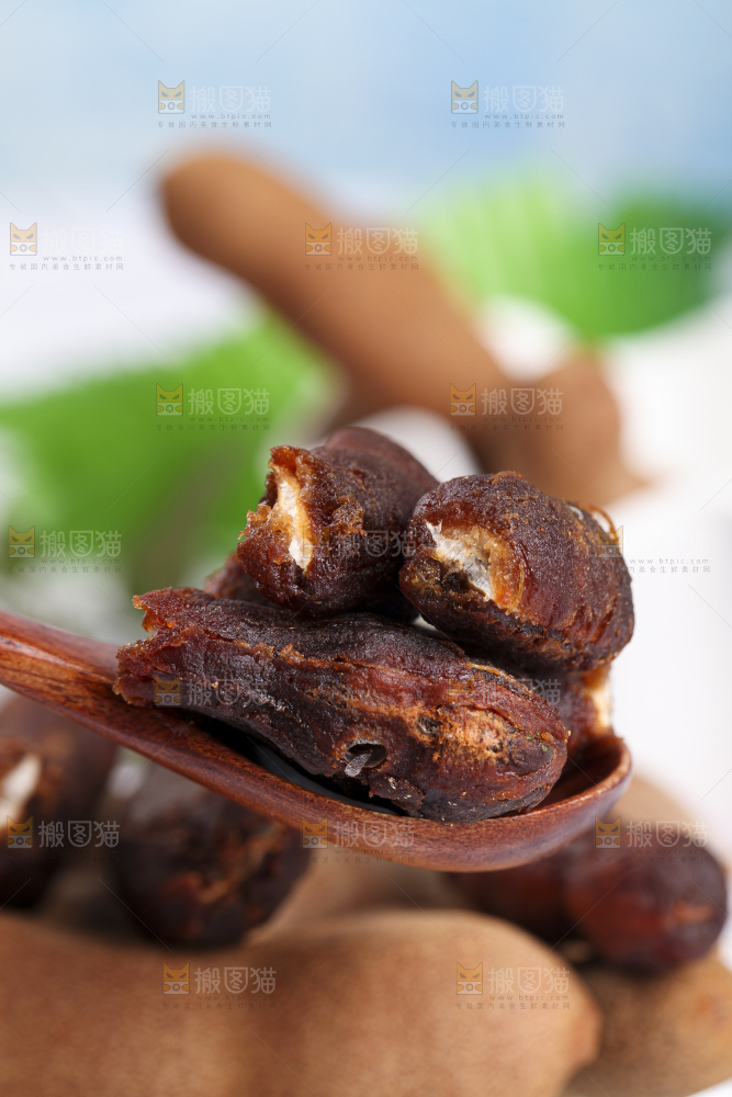 白格子底上的罗望子
