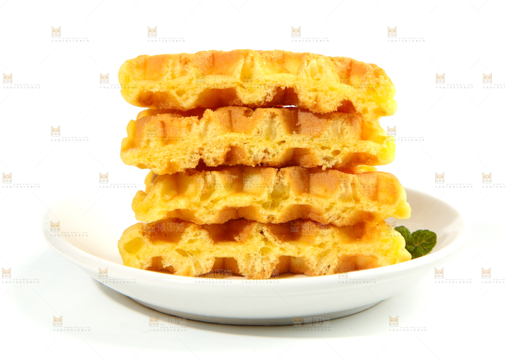 白底上放着一盘华夫饼干