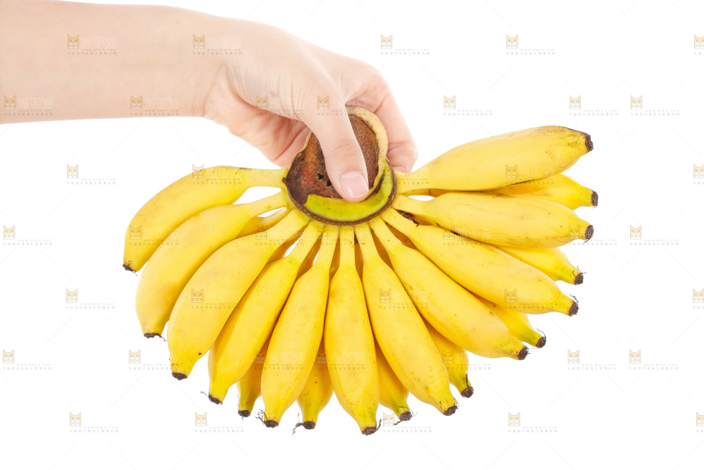 手里拿着小米蕉