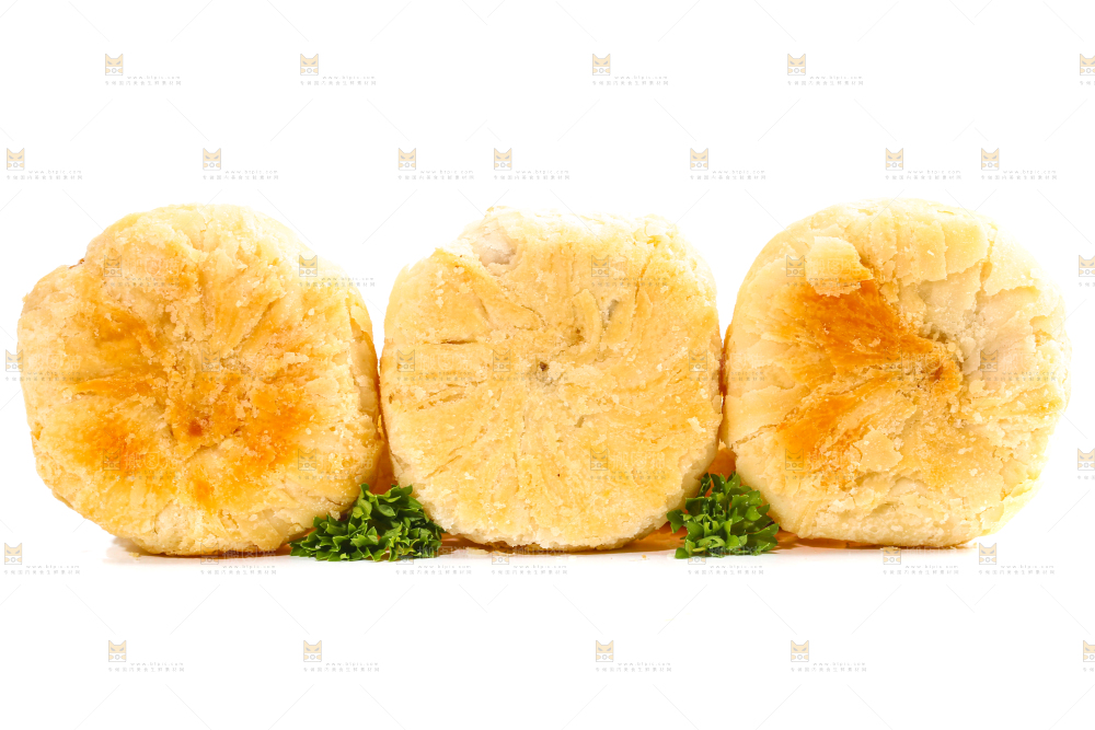 苏式月饼放在白底上
