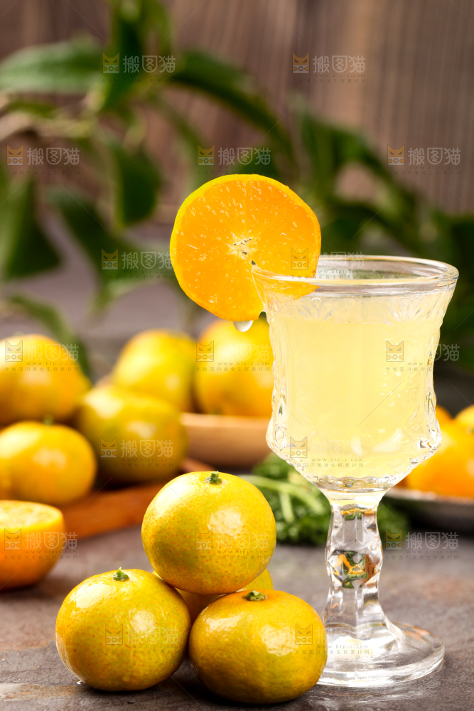 深底上的清香蜜桔