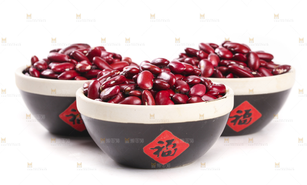 碗里装着红芸豆