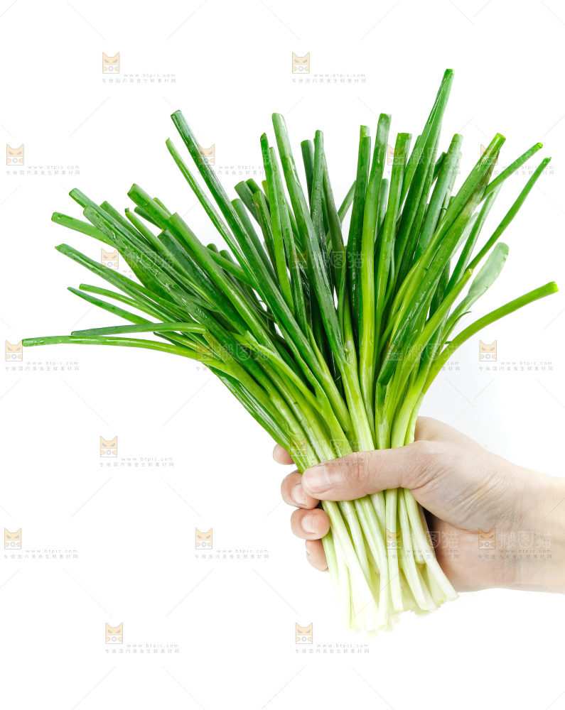 手里拿着小葱