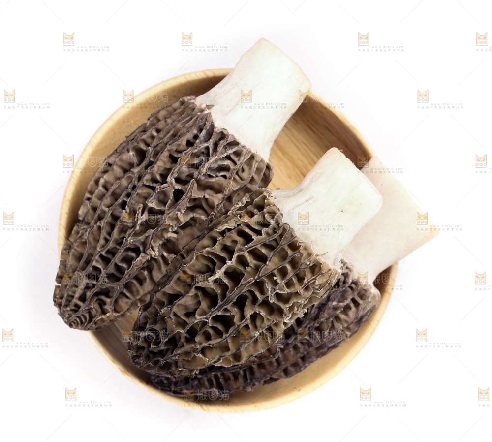 盘子装着羊肚菇
