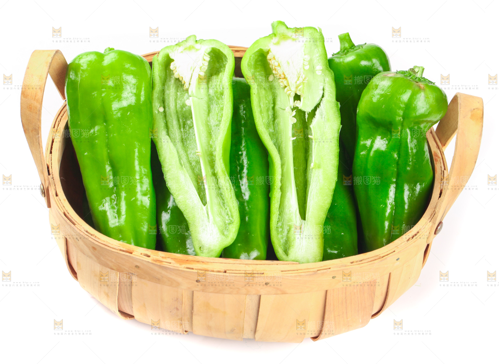 篮子里装着菜椒