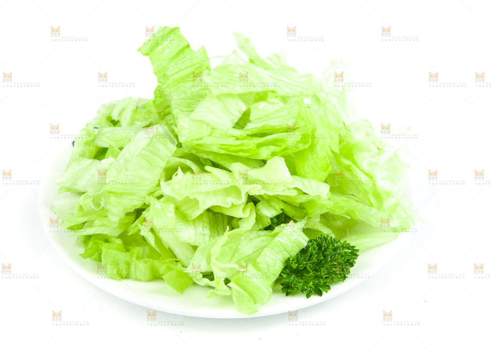 盘子里装着大叶生菜