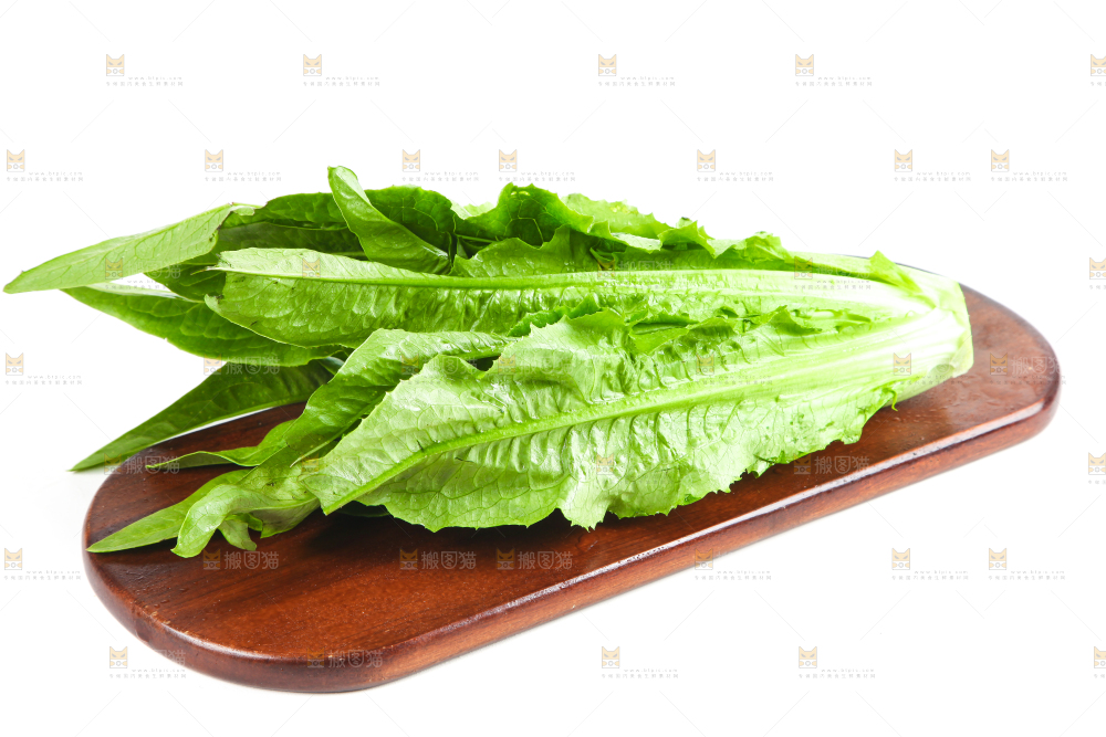 木板上放着油麦菜