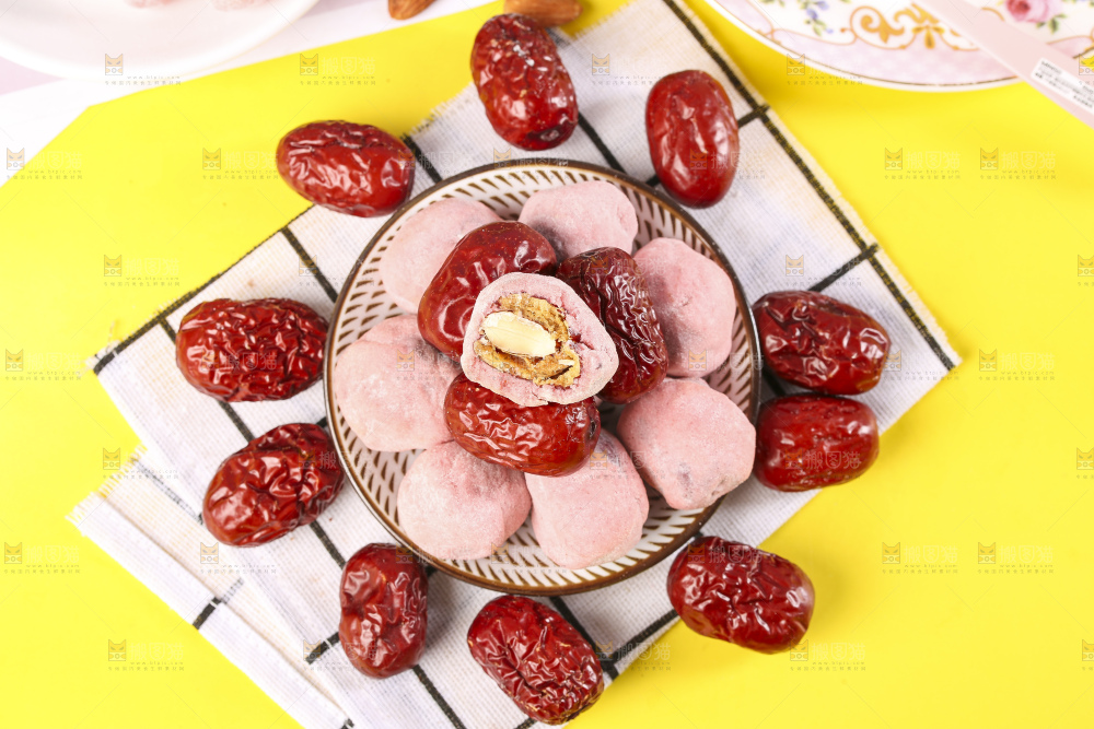 草莓奶枣
