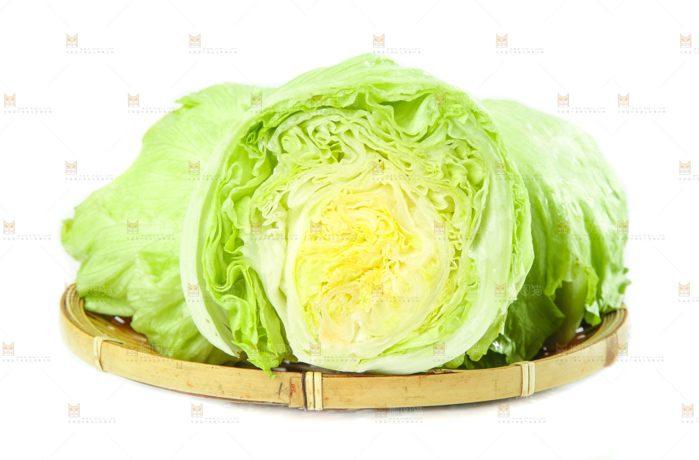 白底上的新鲜生菜