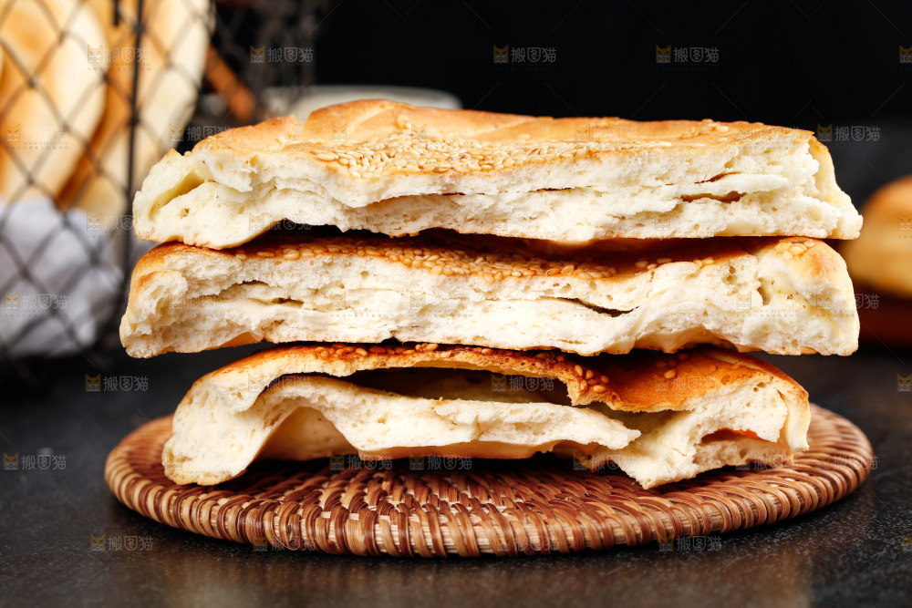 黑底上的吊炉大烧饼