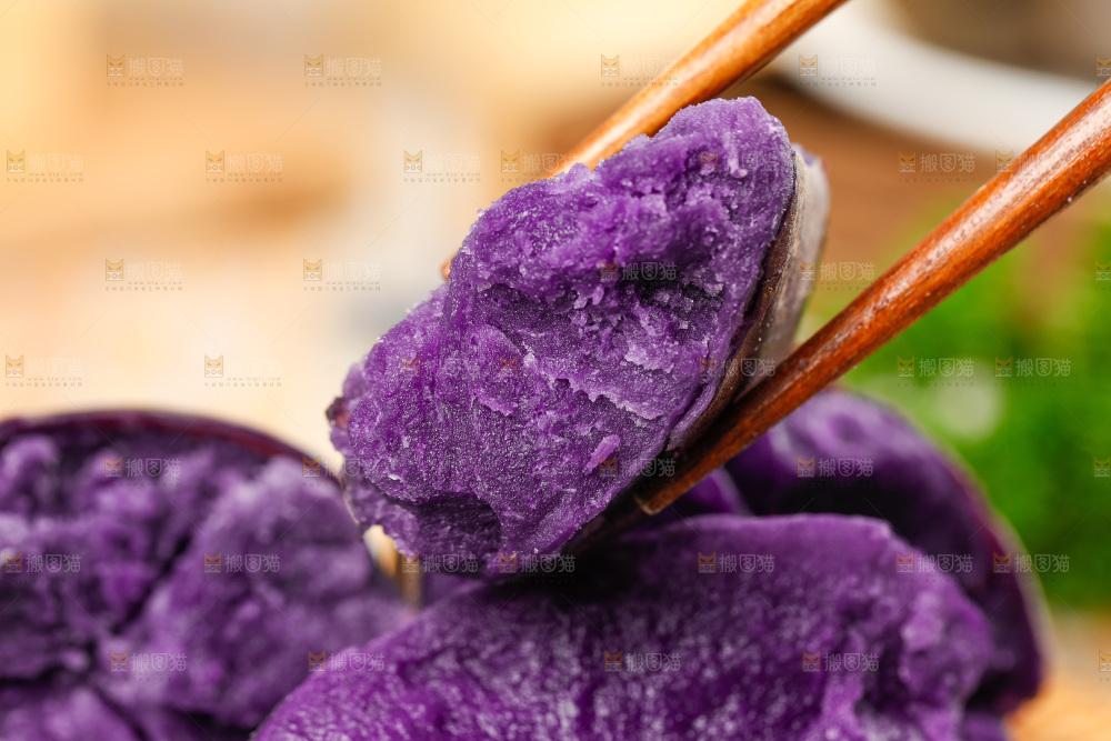 竹底上的青海黑土豆