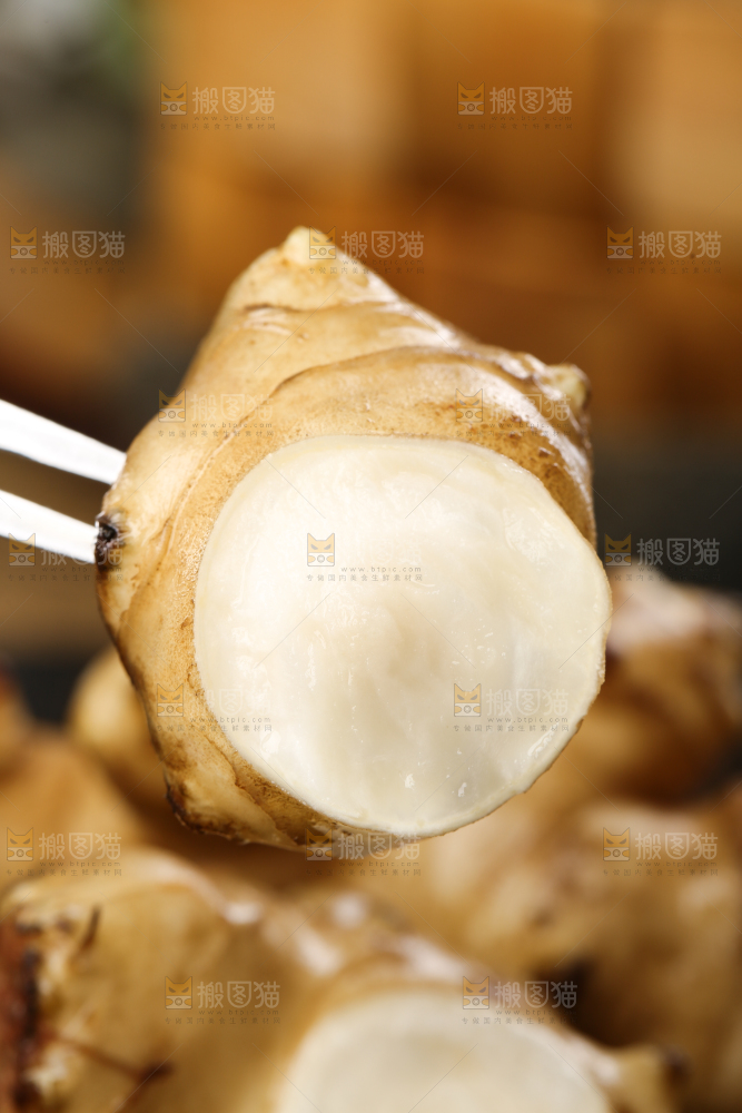叉子上叉着鬼子姜
