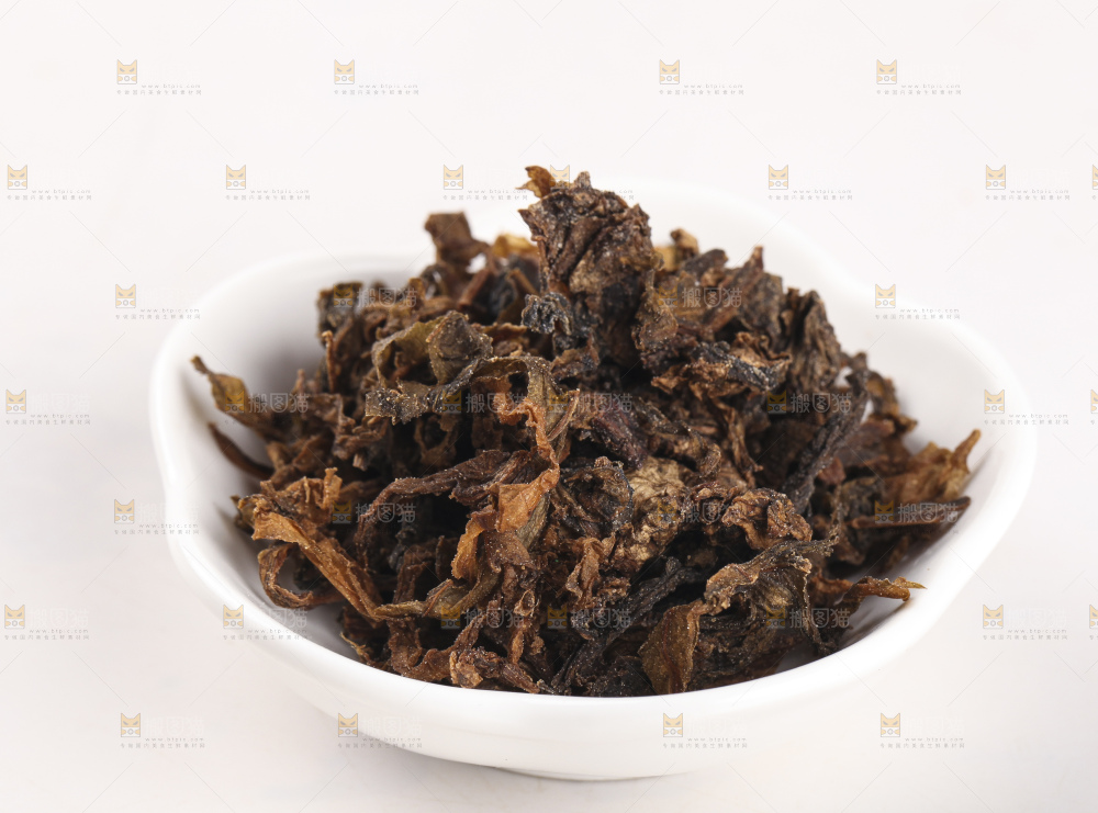 白底上的梅干菜