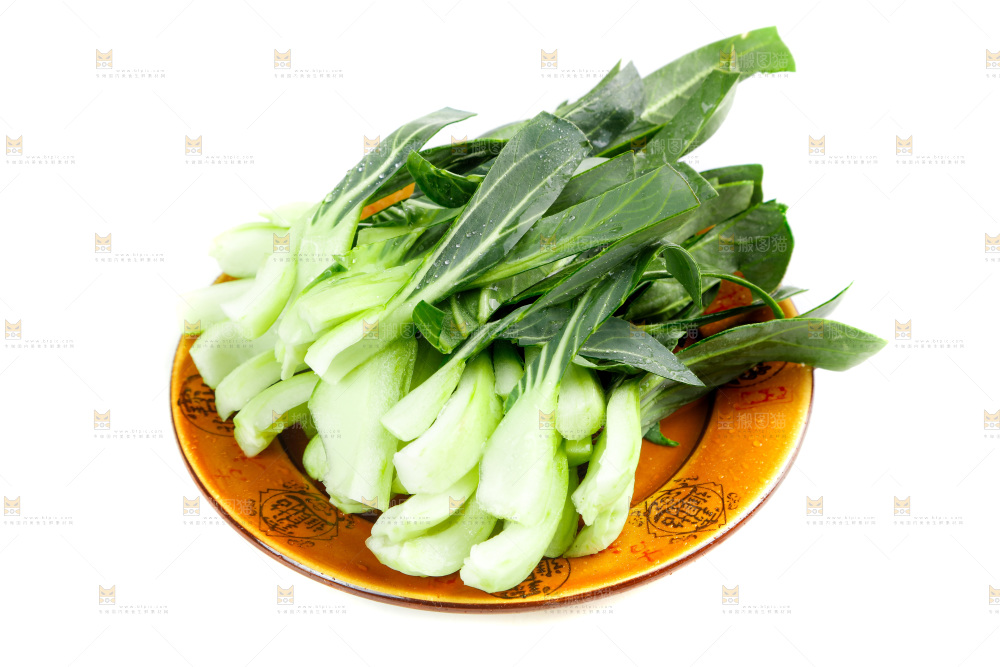 白底上放着青菜