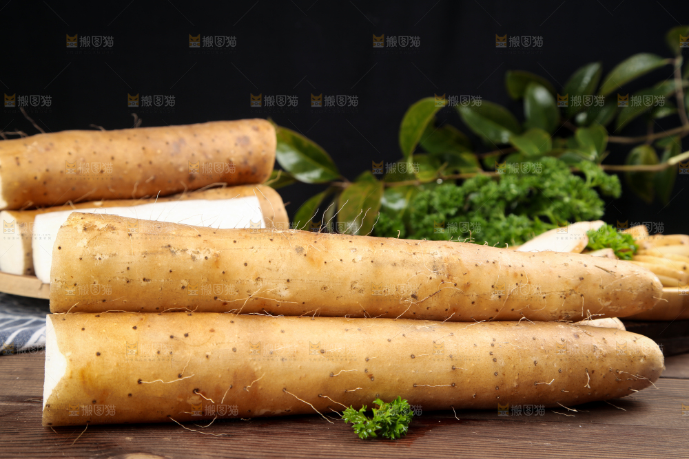 黑石板上的高山山药