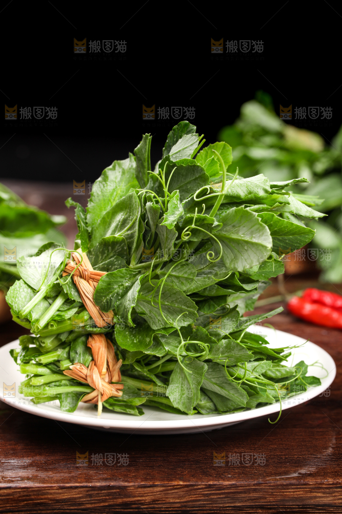 深底上的四川豌豆尖