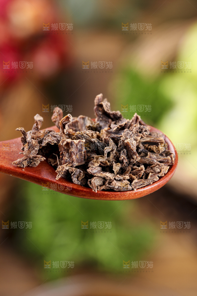 勺子上的干菜