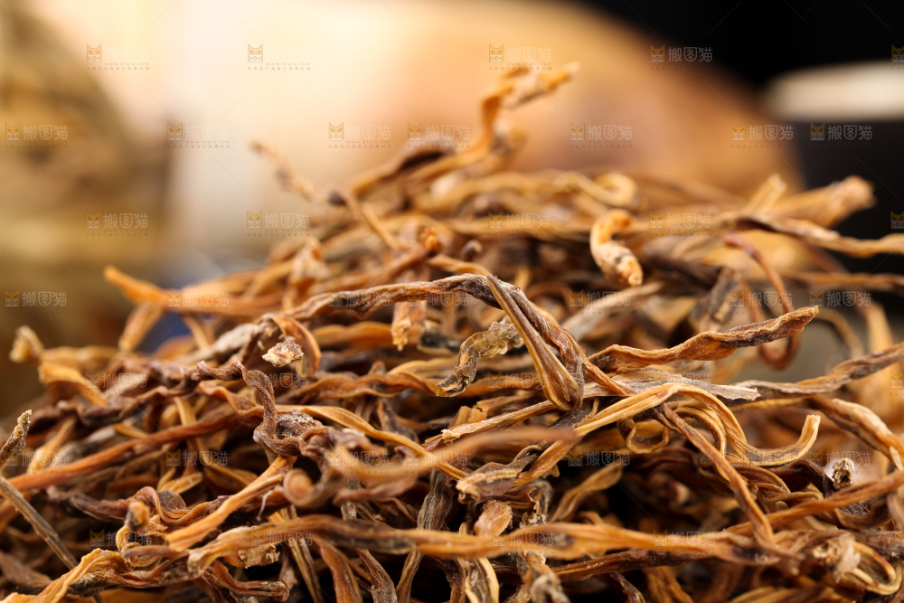 深底上的干豇豆