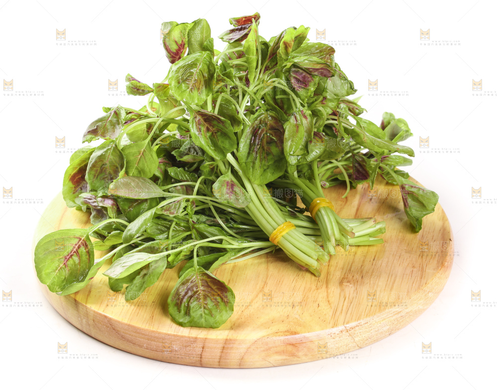 木底上的红苋菜