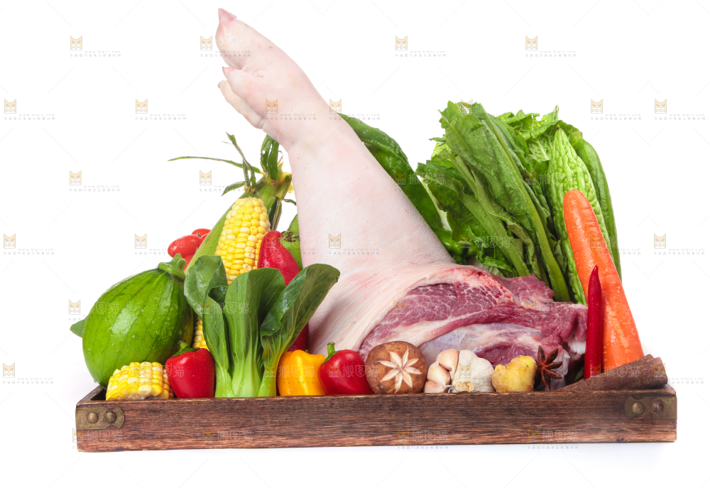 白底上的食材
