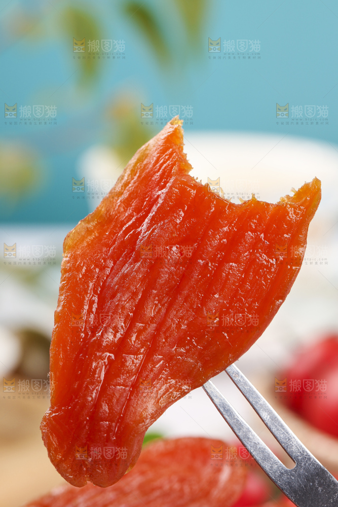 叉子叉着红薯干