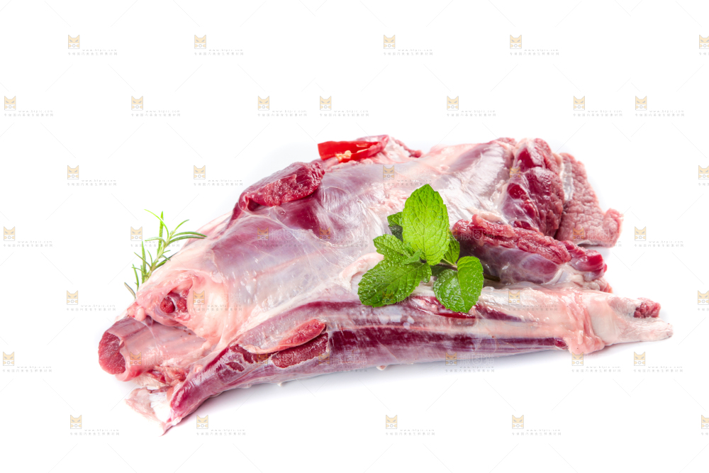 白底上的散养黄牛肉