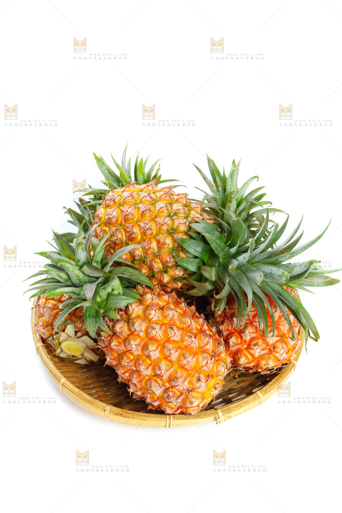 盘子里的手撕凤梨