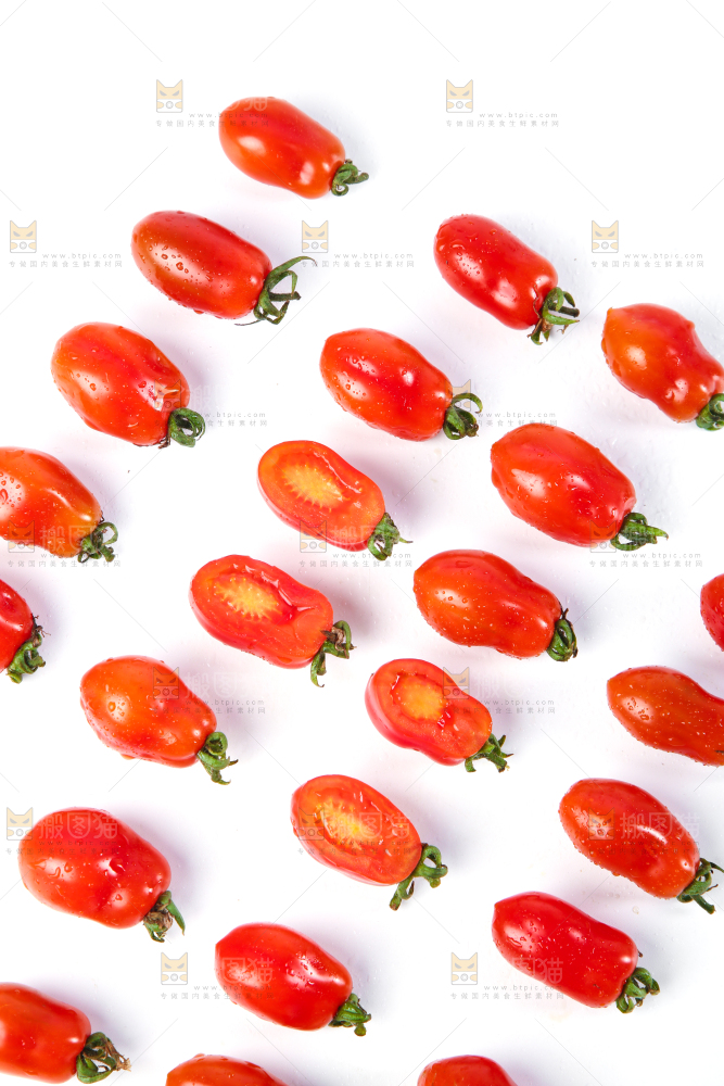 白底上摆放着丹东409小柿子
