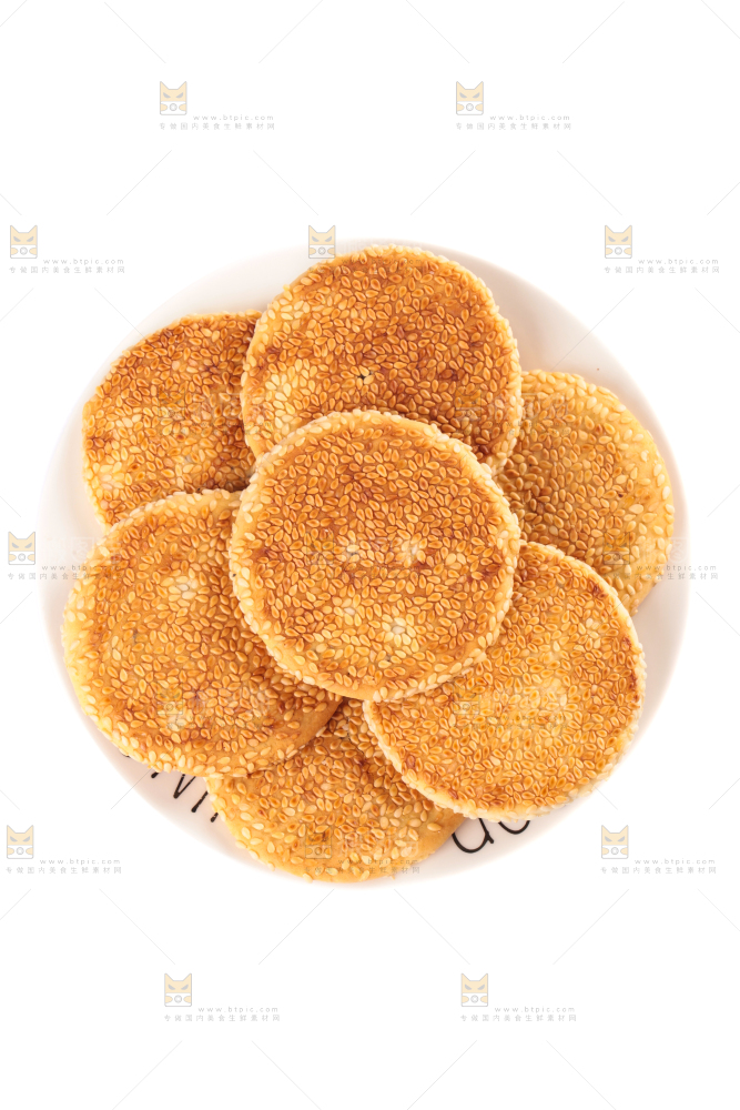 白底上放着一盘黄石港饼