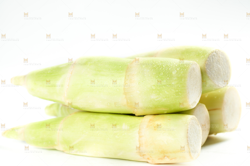 白底上的茭白