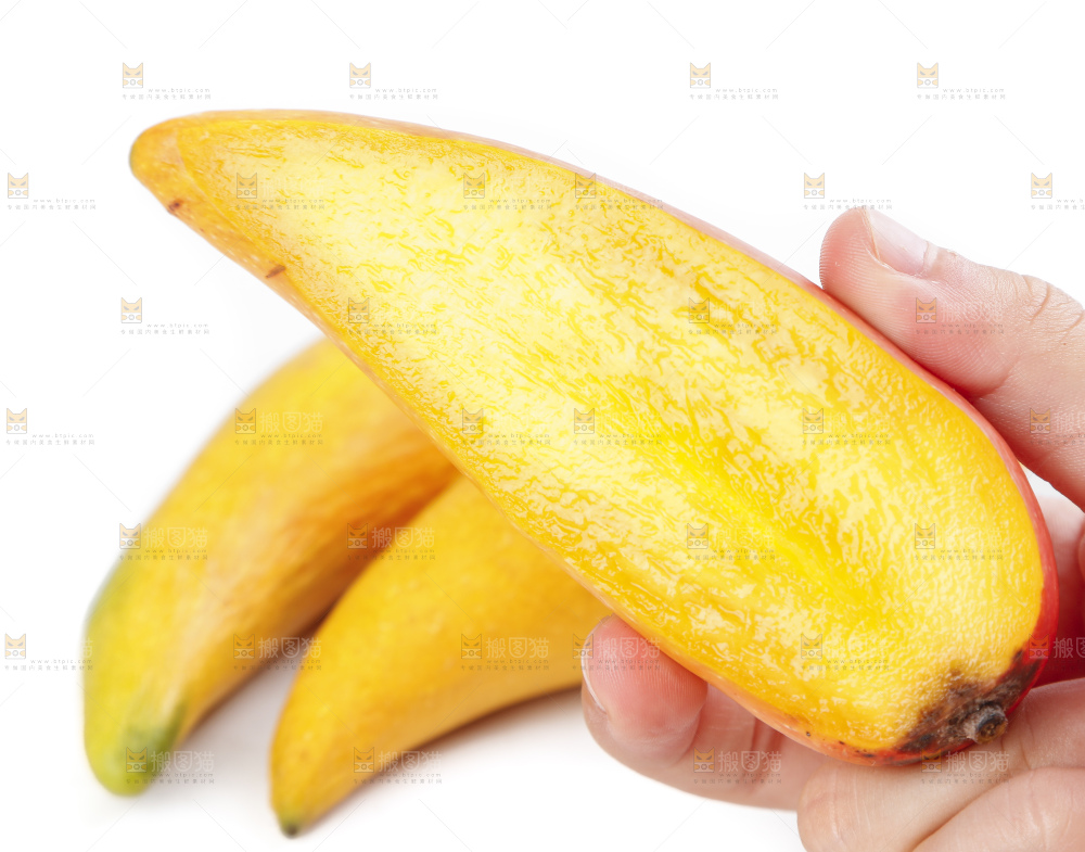 白底上的辣椒芒