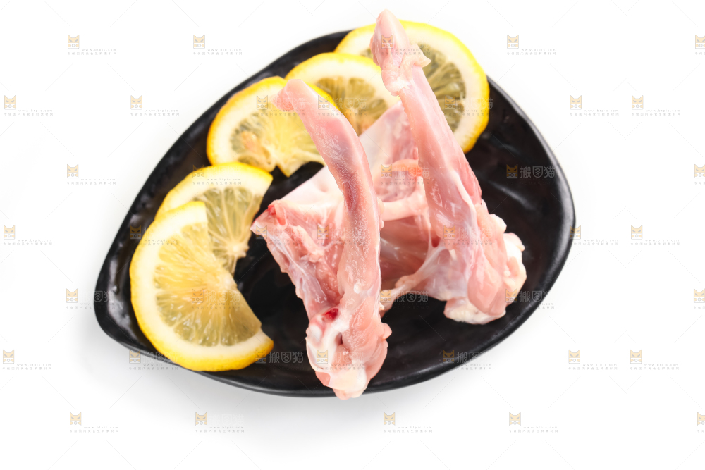 白底上的鸭锁骨