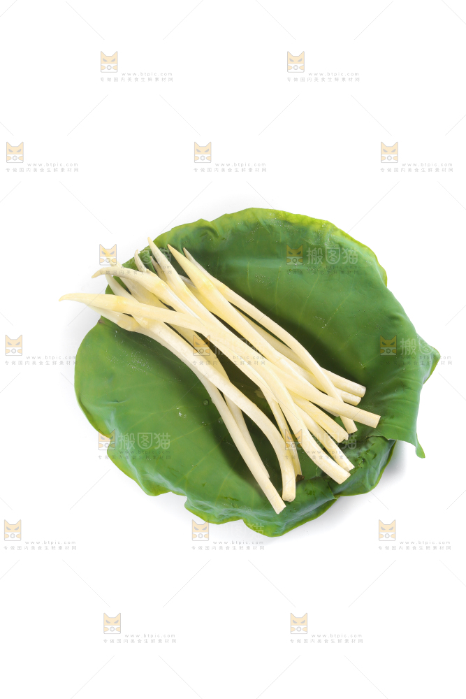 荷叶上放着新鲜藕带