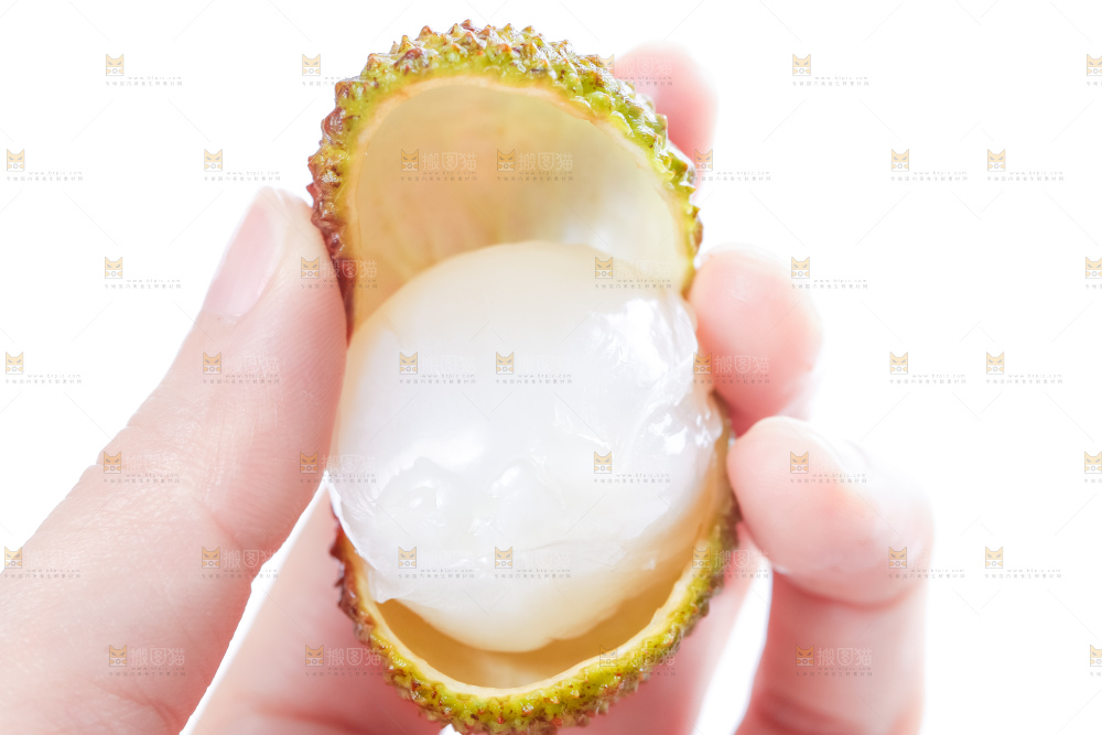 手里捧着妃子荔枝