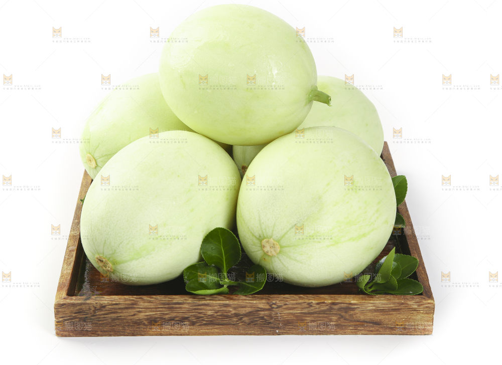 木盒里放着玉菇甜瓜