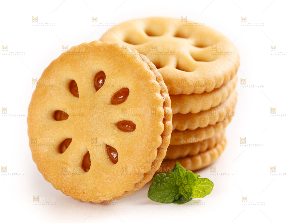 白底上放着夹心饼干