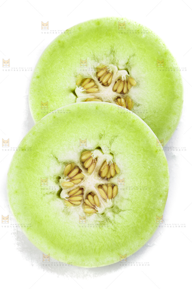 白底上摆放着山东玉菇甜瓜